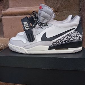Nike Jordan Legacy 312